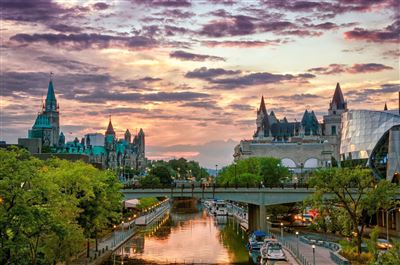 Rideau Canal bei Sonnenuntergang